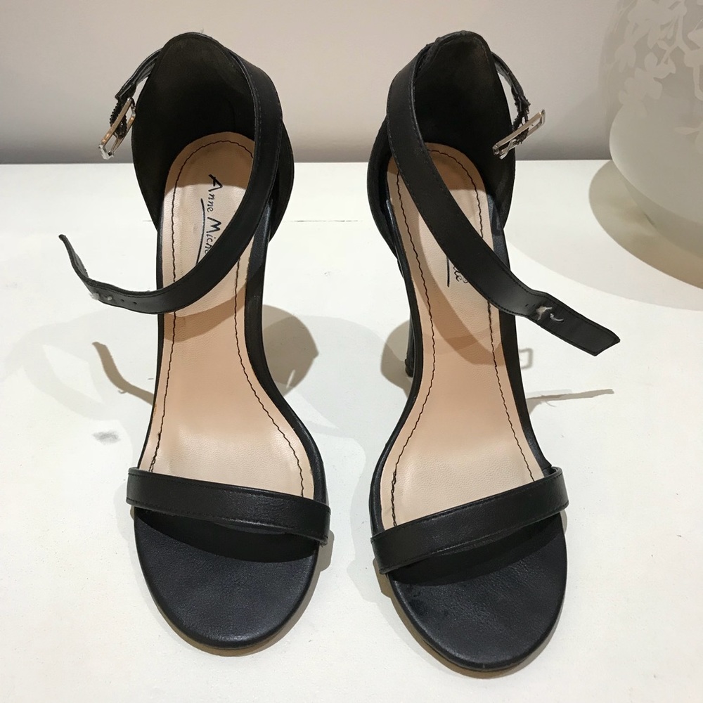 Black heels